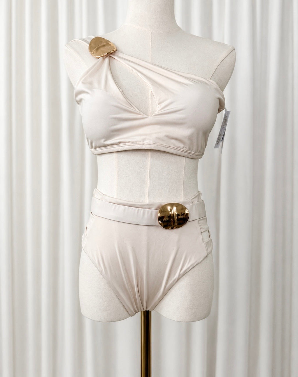One Shoulder Set